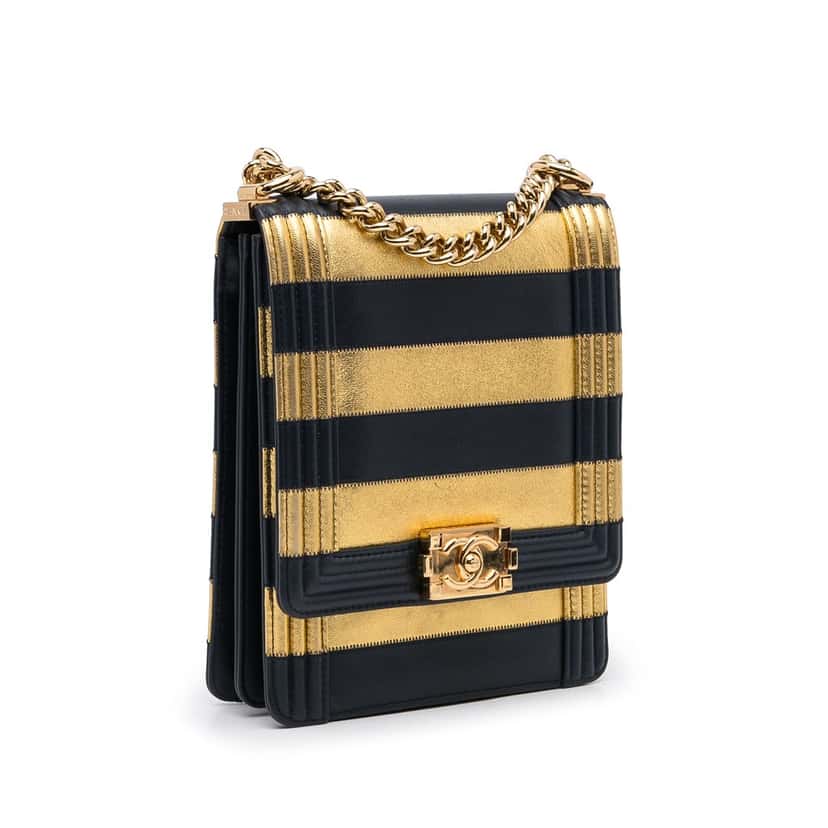 Chanel Timeless Crossbody Gold Leather Good condition - Back View