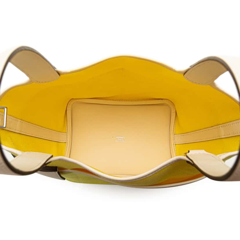 Hermès Toile Goeland and Swift Cargo Picotin Lock 18 Yellow Canvas Good condition - Model View