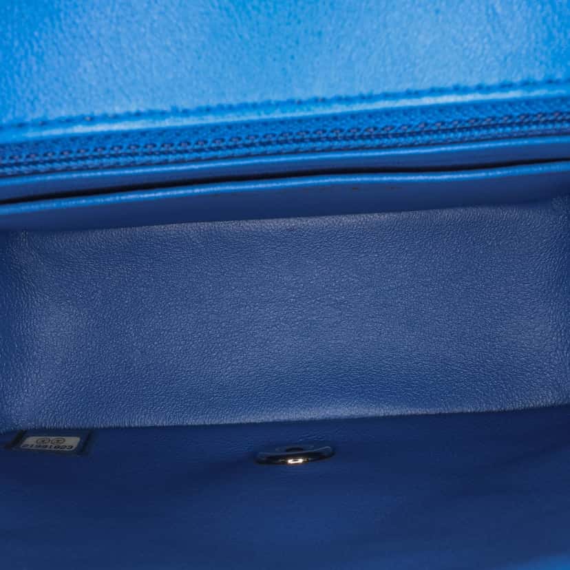 Chanel Mini Square Classic Lambskin Single Flap Blue Leather Good condition - Model View
