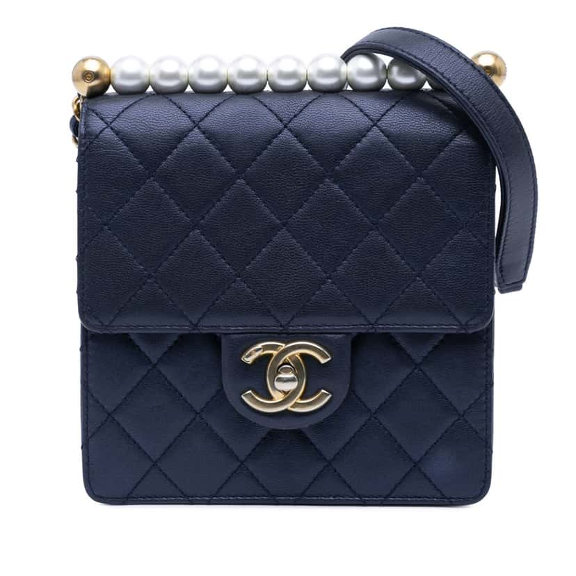Chanel Small Lambskin Chic Pearls Flap Blue Leather Very good condition - Front View