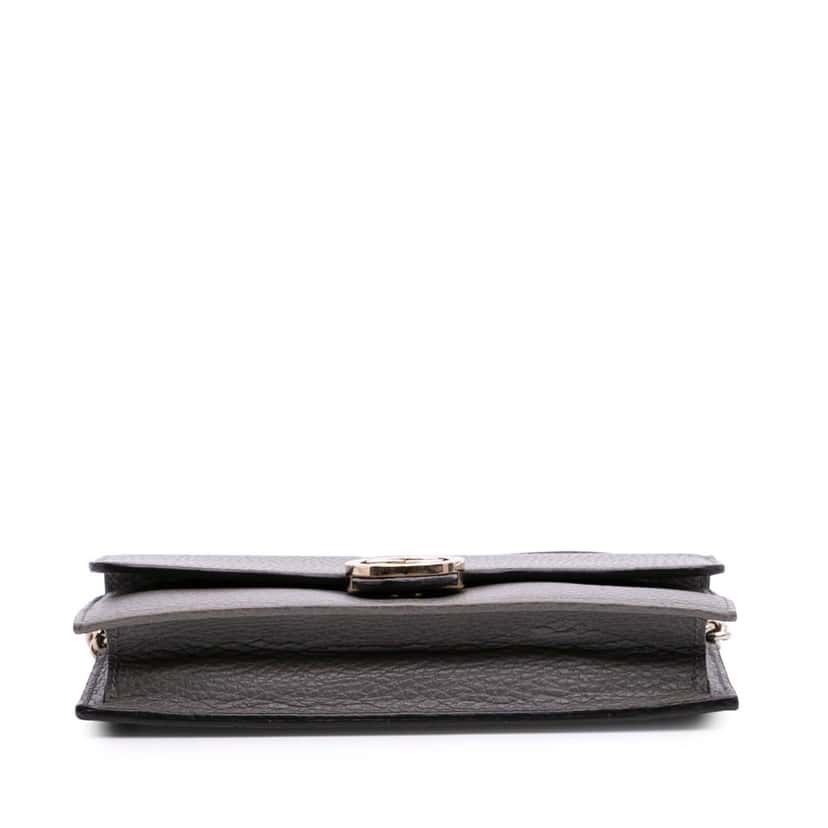 Gucci Leather Interlocking G Dollar Wallet on Chain Grey Leather Good condition - Inside View