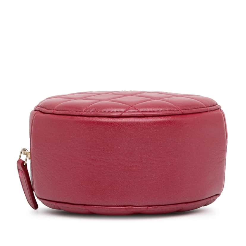 Chanel Quilted Lambskin Round Pearl Clutch with Chain Red Leather Good condition - Box View