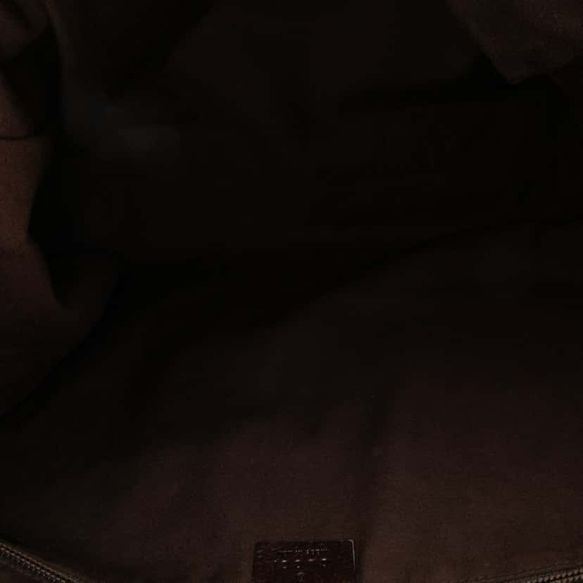 Gucci GG Canvas Tote Brown Canvas Good condition - Model View
