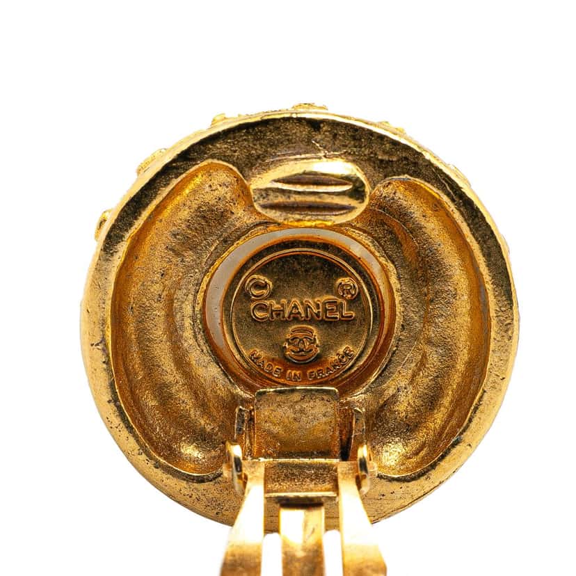 Chanel Gold Plated Faux Pearl Round Clip on Earrings Gold Metal Good condition - Inside View