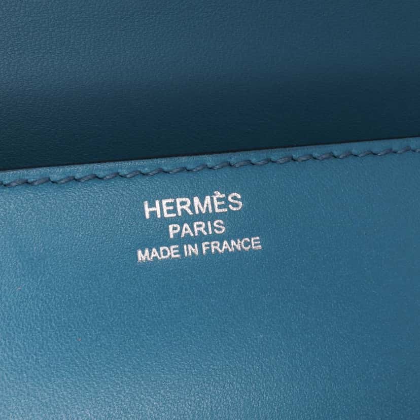 Hermès Tadelakt Egee Clutch Blue Leather Good condition - Box View