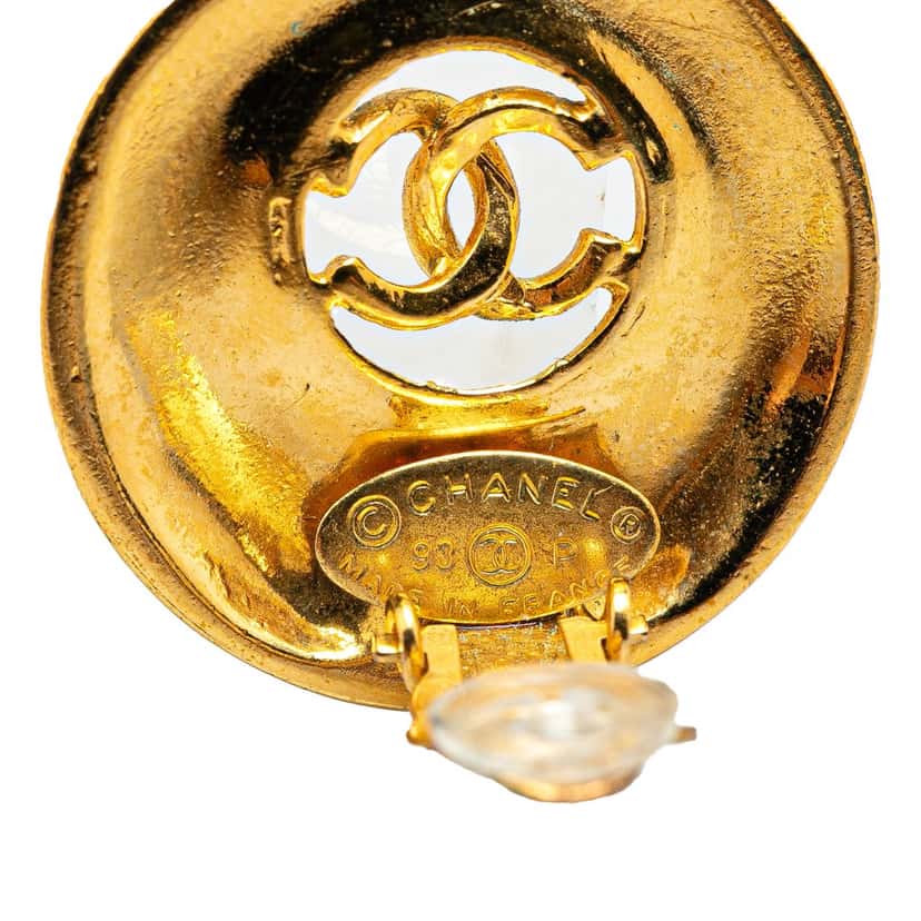 Chanel Gold Plated CC Round Button Clip On Earrings Gold Metal Good condition - Inside View