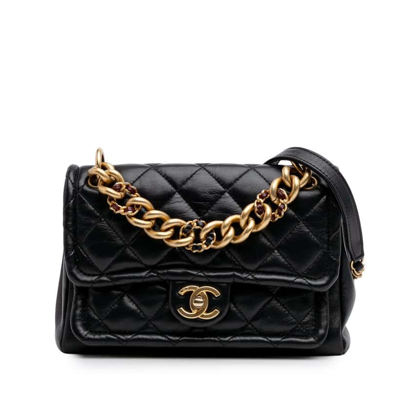 Chanel Small Quilted Lambskin Chain Link Flap Black Leather Good condition - Front View