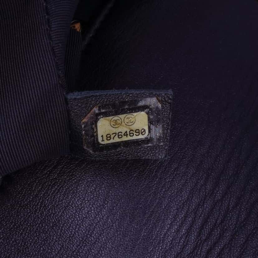 Chanel Medium Lambskin Embossed Cube Boy Flap Blue Leather Good condition - Box View