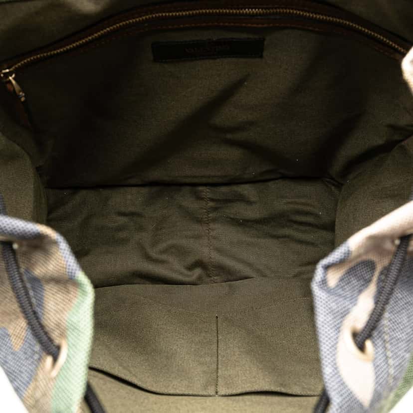 Valentino Canvas Camouflage Backpack Brown Canvas Good condition - Model View