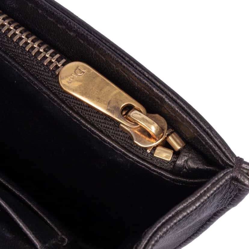 Dior Calfskin Studded Diorama Wallet on Chain Black Leather Good condition - Box View