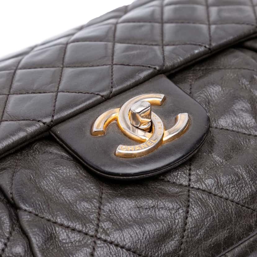 Chanel Quilted Calfskin Chic Quilt Flap Grey Leather Good condition - Box View