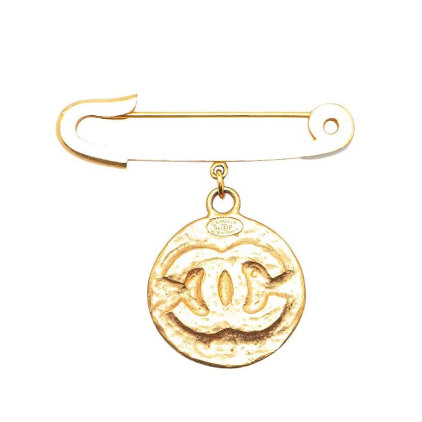 Chanel Gold Plated CC Medallion Safety Pin Brooch Gold Metal Good condition - Front View