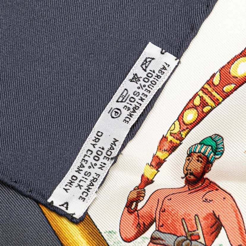 Hermès Les Chevaux des Moghols Silk Scarf Blue Silk Good condition - Inside View