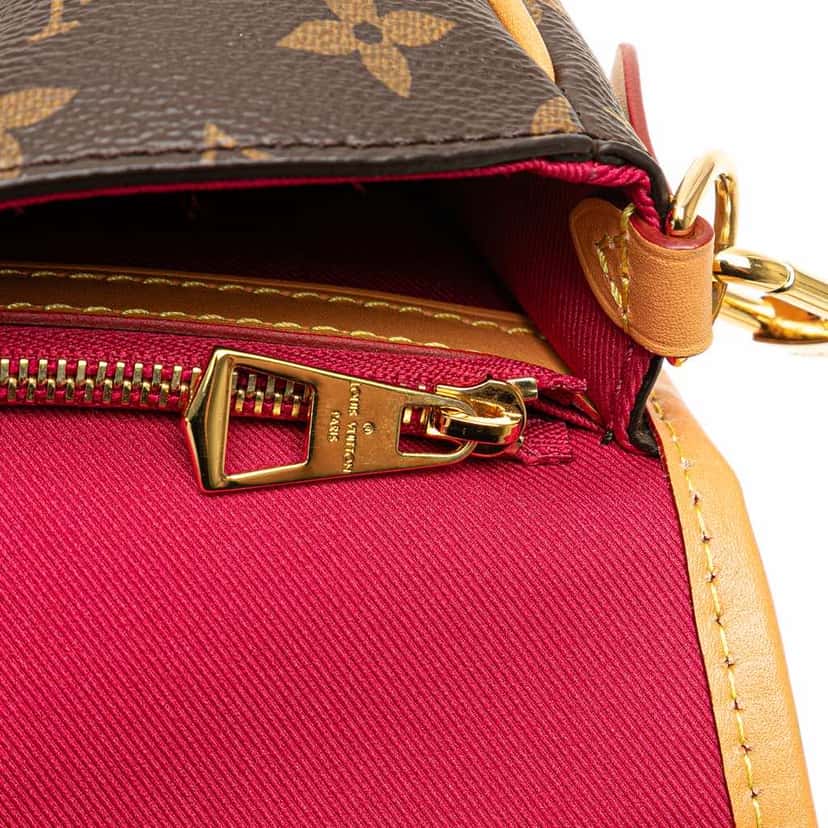 Louis Vuitton Monogram Diane Brown Canvas Good condition - Box View