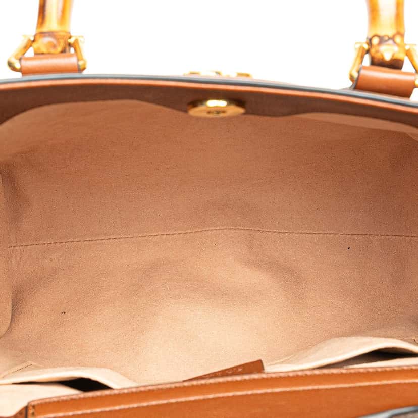 Gucci Small Leather Bamboo Diana Satchel Brown Leather Good condition - Model View