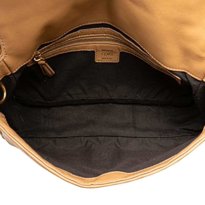 Fendi Zucca Embossed Leather Baguette Satchel Brown Leather Good condition - Model View