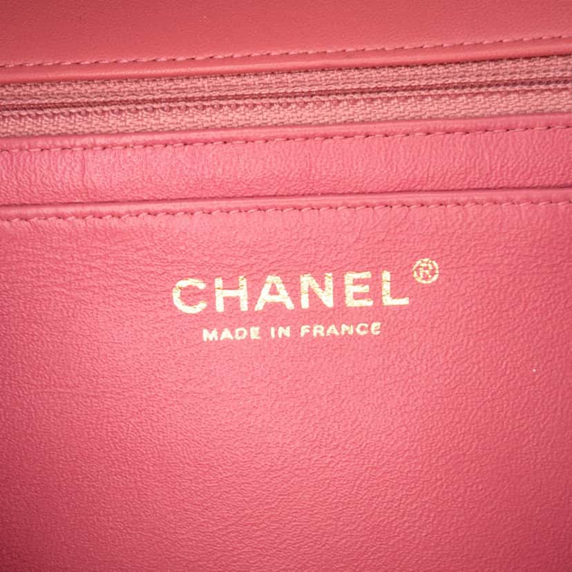 Chanel Medium Classic Lambskin Valentines Heart Charms Single Flap Pink Leather Good condition - Box View
