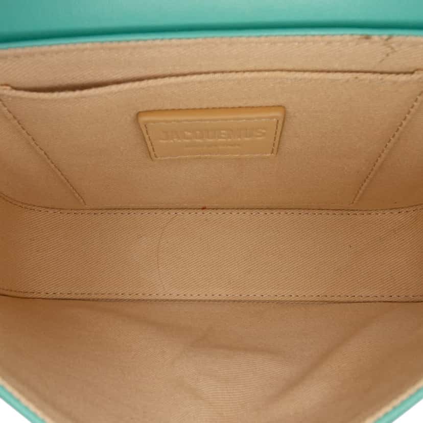Jacquemus Calfskin Le Carinu Blue Leather Good condition - Model View