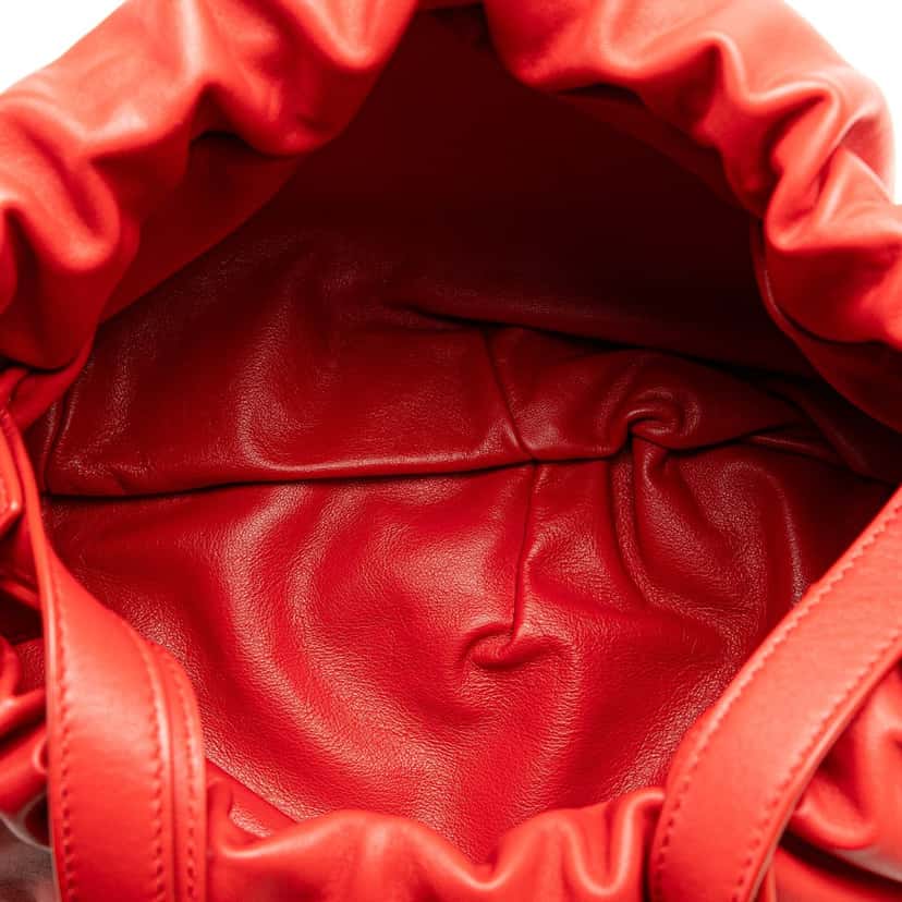 Bottega Veneta Medium Nappa The Bulb Red Leather Good condition - Model View