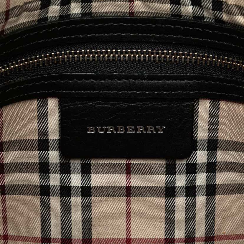 Burberry Leather Handbag Black Leather Good condition - Box View
