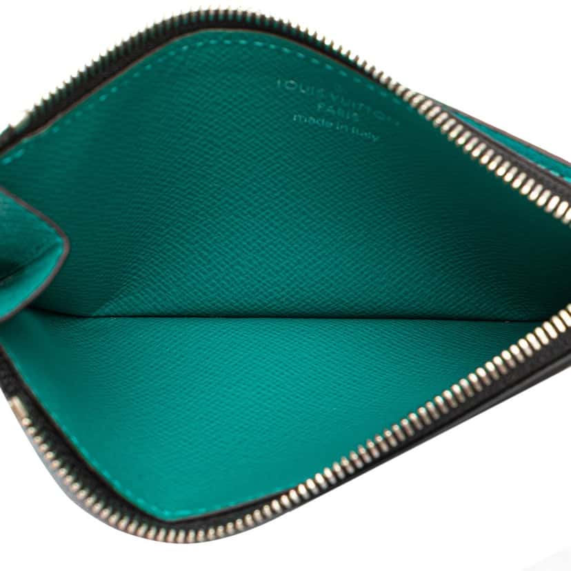 Louis Vuitton Taigarama Coin Card Holder Blue Canvas Good condition - Model View