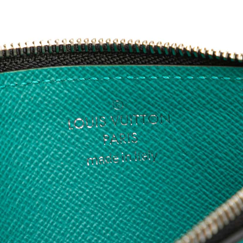 Louis Vuitton Taigarama Coin Card Holder Blue Canvas Good condition - Box View