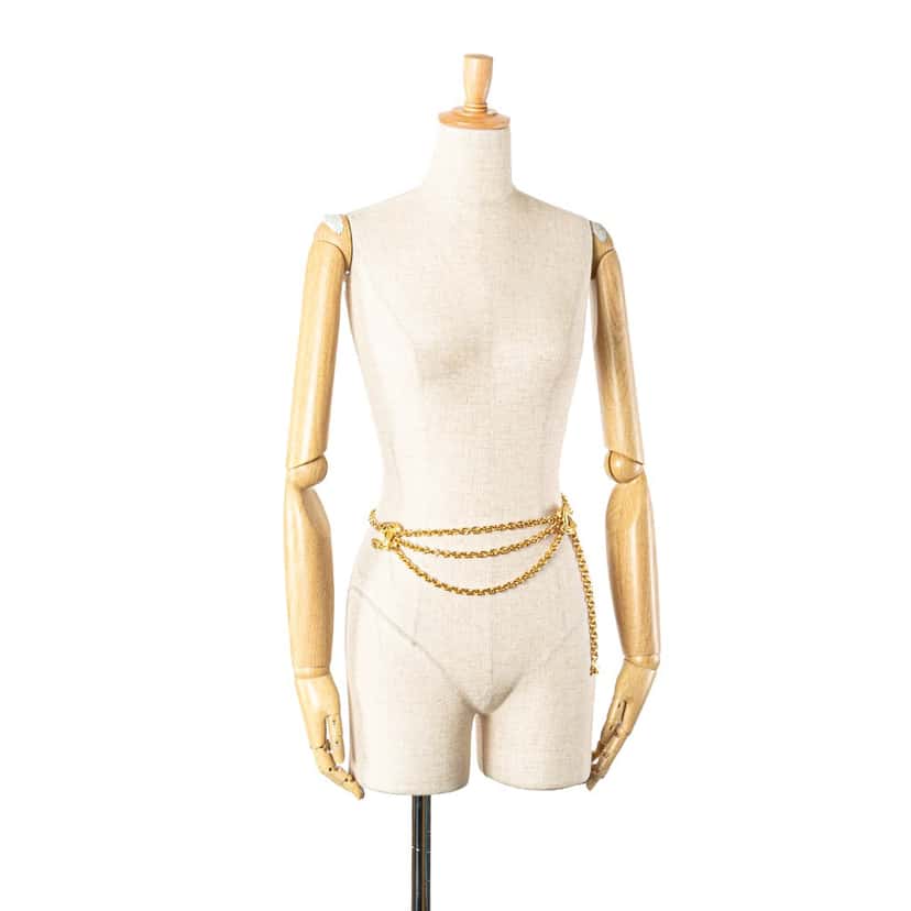 Chanel Gold Plated Quilted CC Triple Chain Belt Gold Metal Good condition - Model View