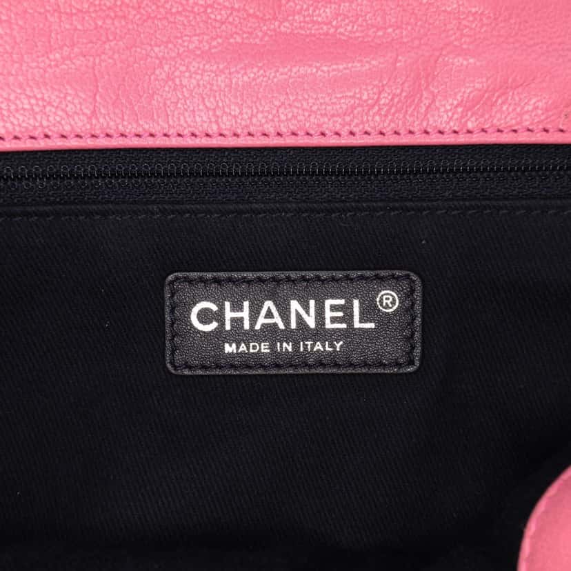 Chanel Small Quilted Goatskin Double Carry Waist Chain Flap Pink Leather Very good condition - Box View