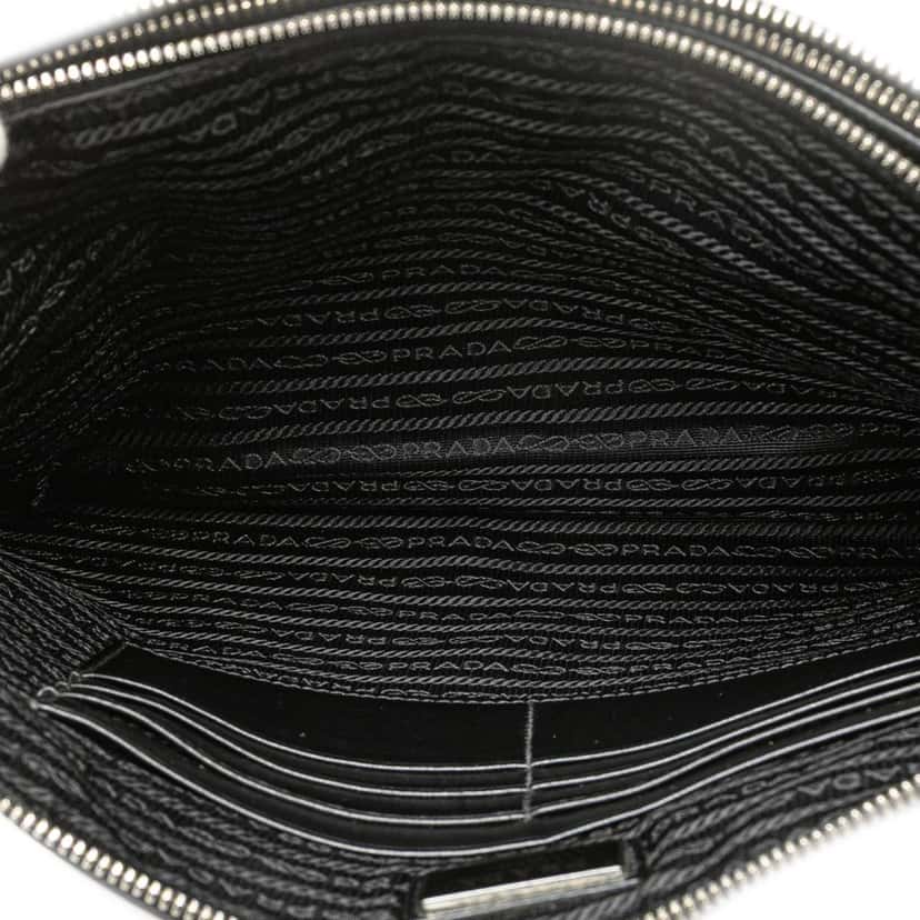 Prada Saffiano Double Zip Clutch Black Leather Good condition - Model View