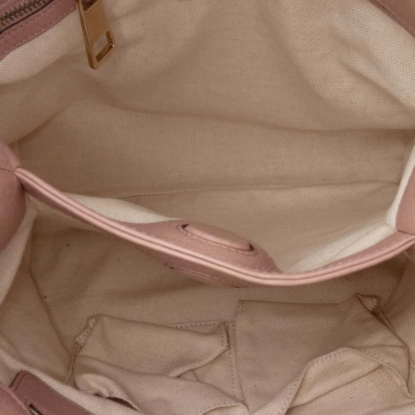 Gucci Small Calfskin Bamboo Shopper Satchel Pink Leather Good condition - Model View
