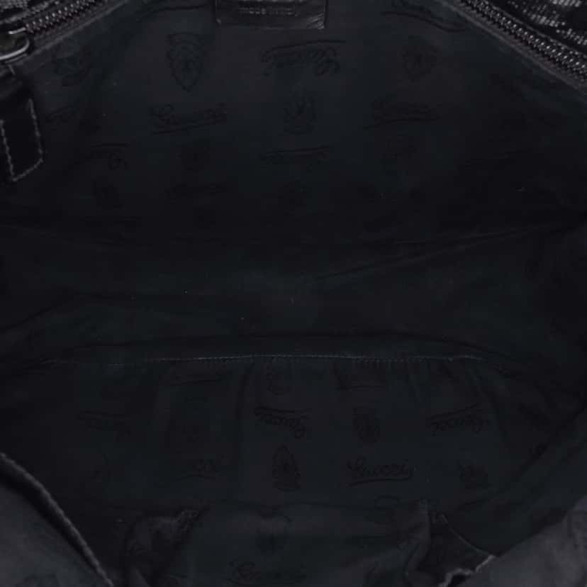 Gucci GG Imprime Crossbody Black Canvas Fair condition - Model View