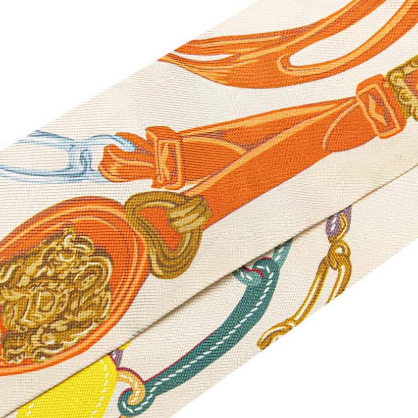 Hermès Brides De Gala Twilly Silk Scarf White Silk Good condition - Box View