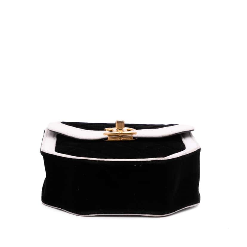 Chanel Mini Quilted Velvet Place Vendome Single Flap Black Velvet Good condition - Inside View