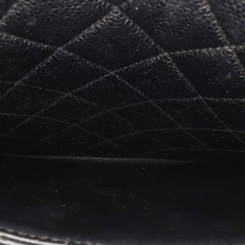 Chanel Quilted Caviar Shoulder Bag Black Leather Good condition - Box View