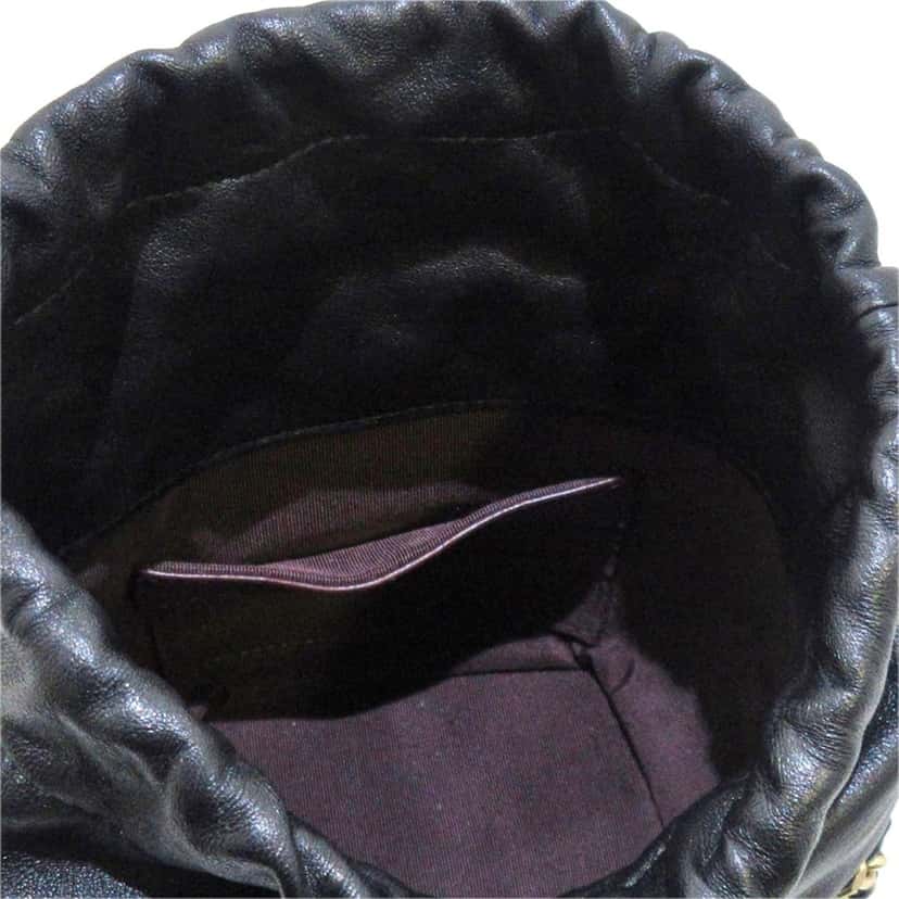Chanel CC Bucket Black Leather Very good condition - Box View