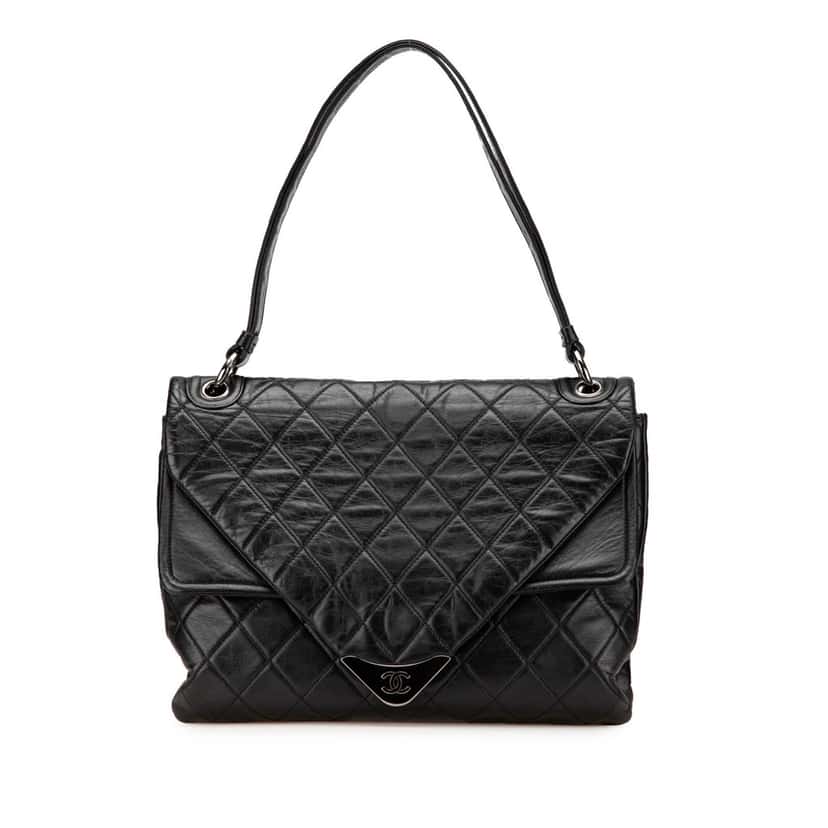 Chanel Quilted Lambskin Padded Envelope Double Flap Black Leather Good condition - Front View