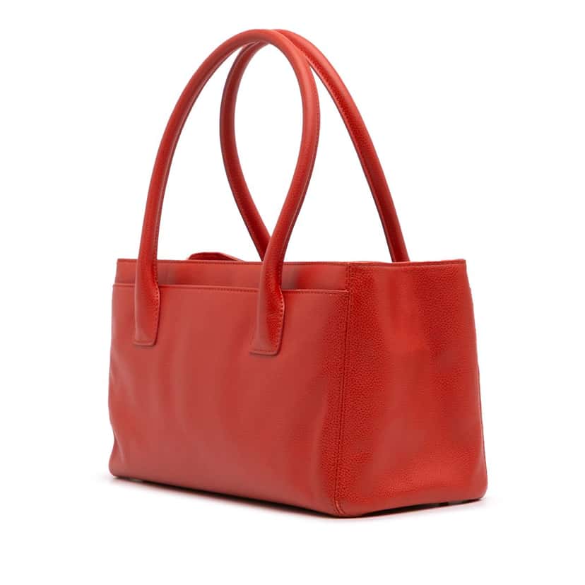 Chanel Small Calfskin Executive Cerf Tote Red Leather Good condition - Back View
