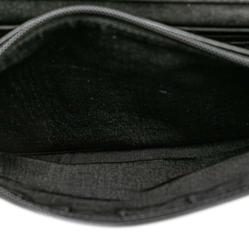 Chanel CC Caviar Wallet on Chain Black Leather Good condition - Box View