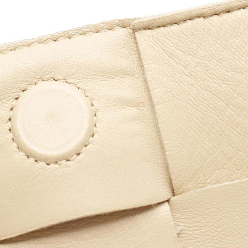 Bottega Veneta Grained Calfskin Intrecciato Cassette Crossbody Brown Leather Good condition - Box View