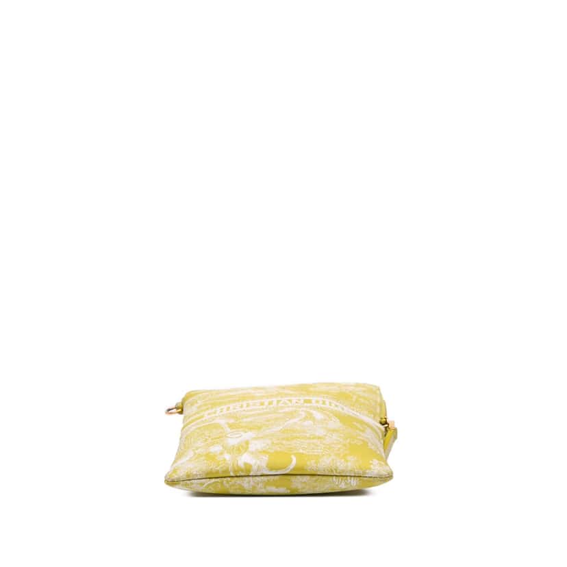 Dior Technical Fabric Embroidered Toile De Jouy DiorTravel Multifunction Pouch Yellow Good condition - Inside View