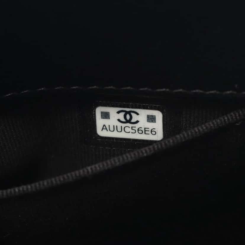 Chanel Quilted Lambskin Leo Shoulder Bag Black Leather Good condition - Box View