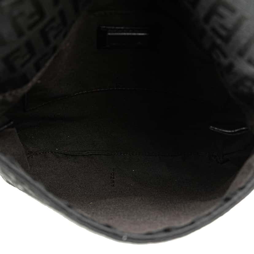 Fendi Zucchino Canvas Crossbody Black Canvas Good condition - Model View