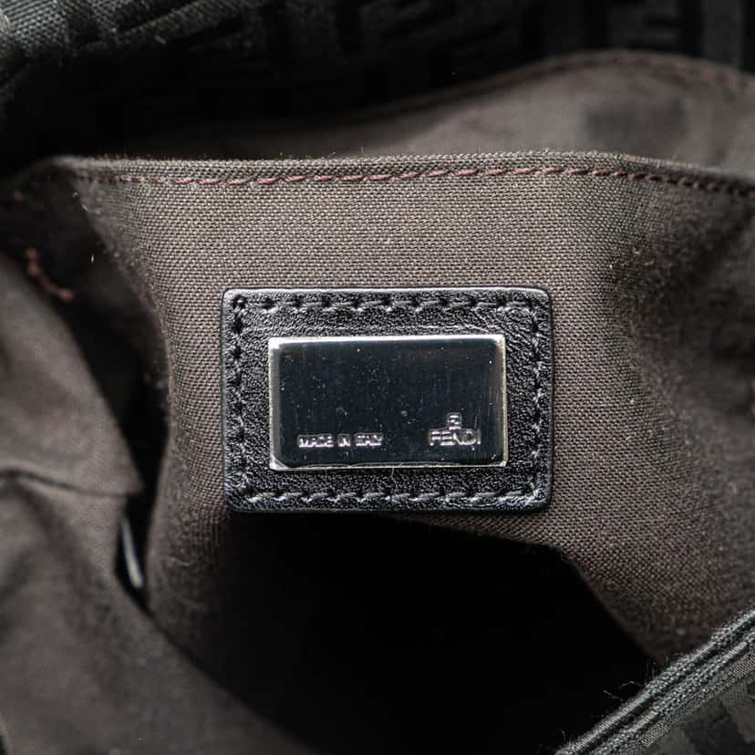 Fendi Zucchino Canvas Crossbody Black Canvas Good condition - Box View