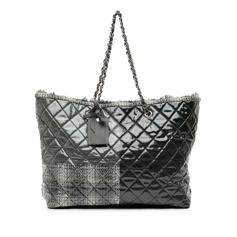 Chanel Large Quilted Tweed and Vinyl Funny Patchwork Tote Grey Good condition - Front View