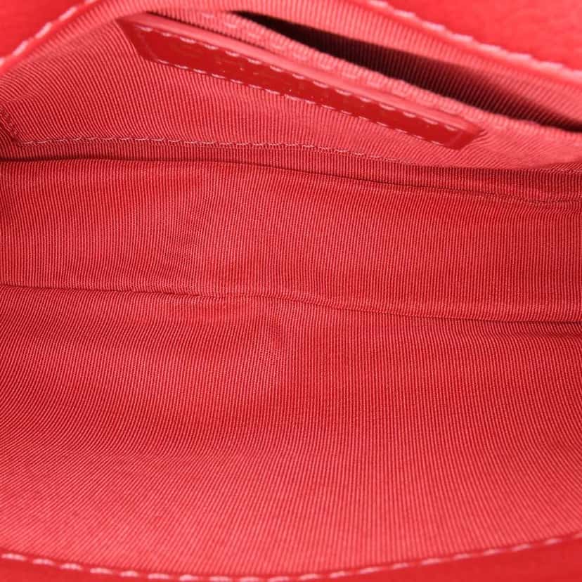 Chanel Quilted Metallic Calfskin Top Handle Flap Pink Leather Good condition - Model View