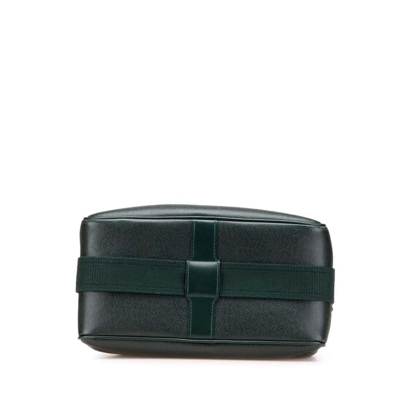 Louis Vuitton Taiga Reporter PM Green Leather Good condition - Inside View