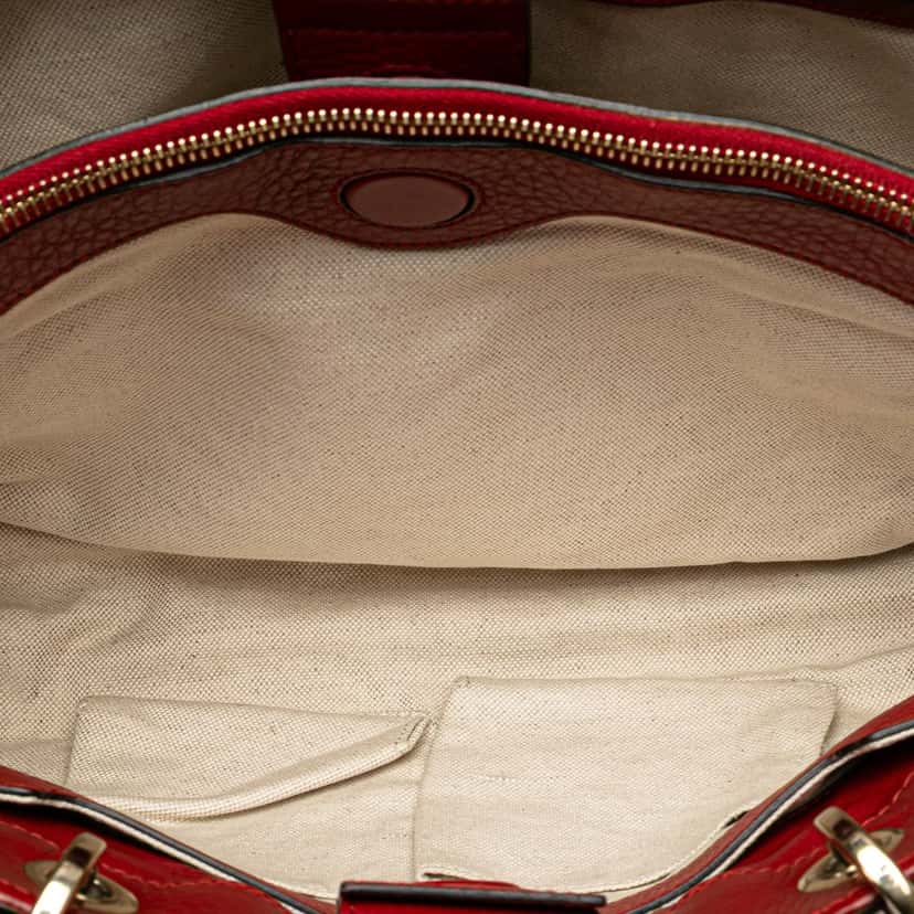 Gucci Medium Calfskin Bamboo Shopper Satchel Red Leather Good condition - Model View
