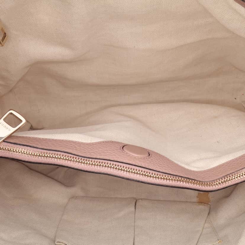 Gucci Large Calfskin Bamboo Shopper Satchel Pink Leather Good condition - Model View