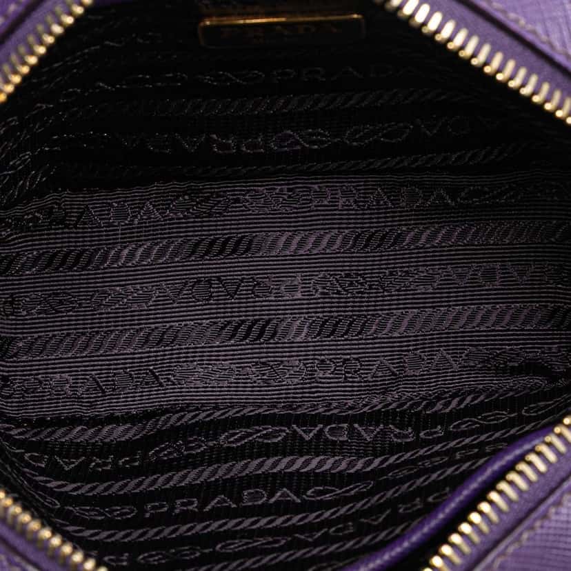 Prada Saffiano Lux Camera Bag Purple Leather Good condition - Model View