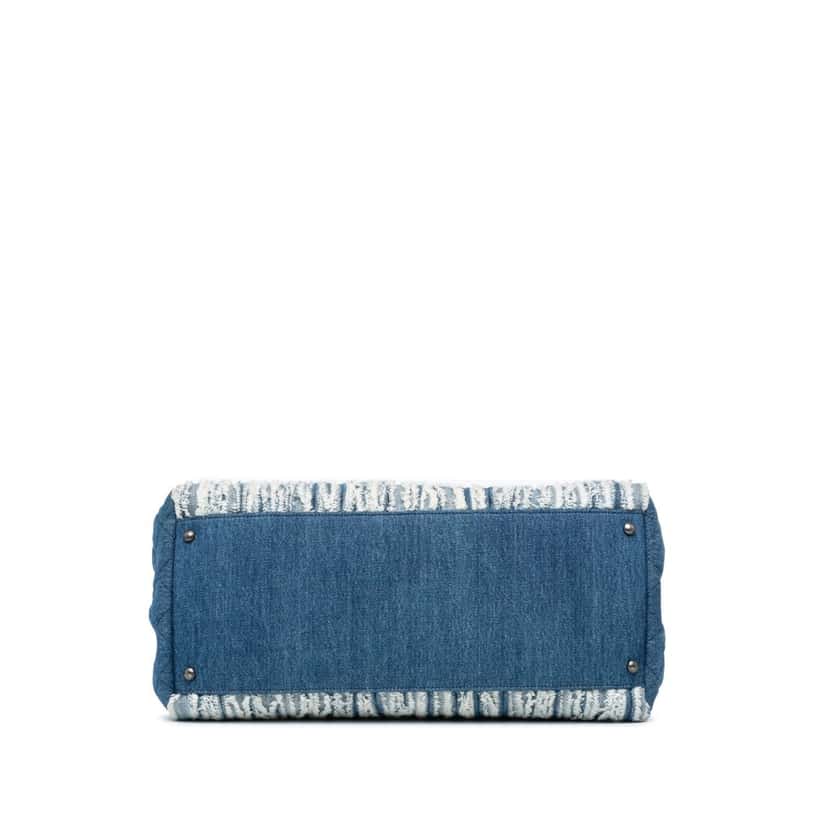 Chanel Large Fringed Denim Shopping Tote Blue Denim Very good condition - Inside View